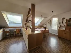 Große Wohnung mit TG in Krankenhausnähe Bild 6