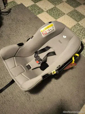 Joie Babyschale mit Isofix Station 