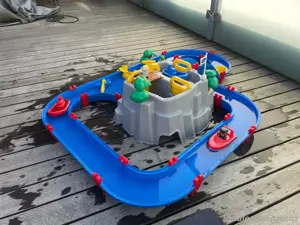 Aquaplay Wasserbahn