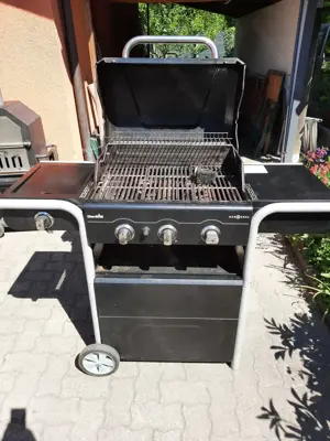 Grillwagen Bild 2