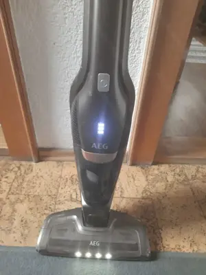  AEG Staubsauger Bild 3