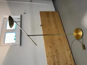 Halogenlampe mit Goldoptik Bild 2