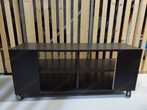 IKEA Benno TV Bank auf Rollen Bild 2