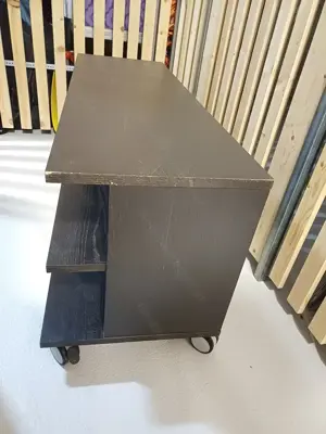 IKEA Benno TV Bank auf Rollen