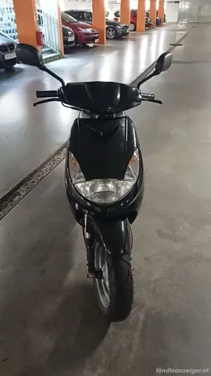 Peugeot Vivacity 50ccm  Bild 3