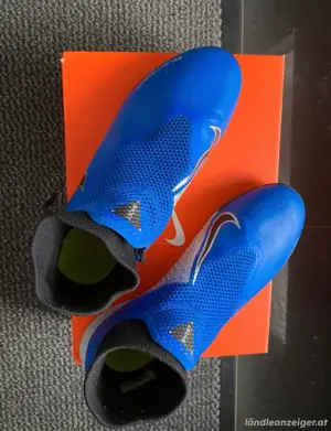 Nike Hallenschuhe (VHB) Bild 3