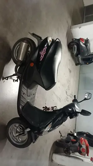Peugeot Vivacity 50ccm  Bild 5