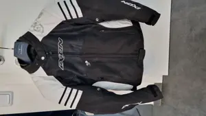 Motorradjacke Damen Bild 2