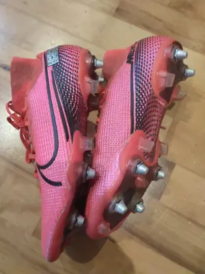 Nike Fußball Schuhe Gr. 41 Eisenstollen  Bild 4