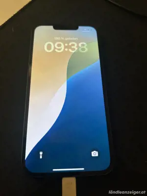 iPhone 13 128GB A1