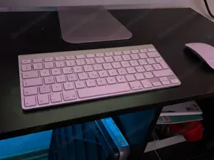 iMac Late 2009 mit Maus und Tastatur  Bild 4
