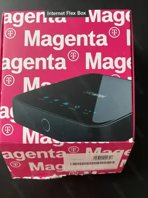 Magenta Flex Box