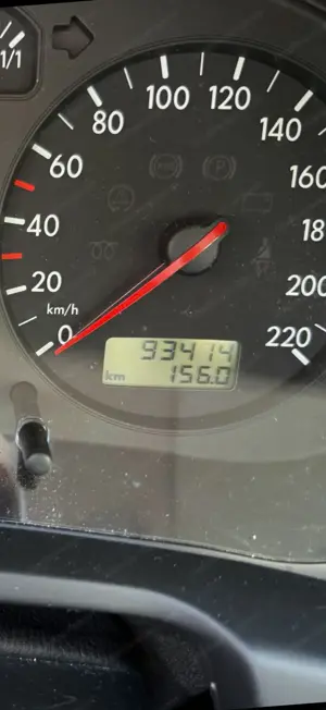 VW Golf 4 1.9 TDI 90 PS Diesel Bild 2