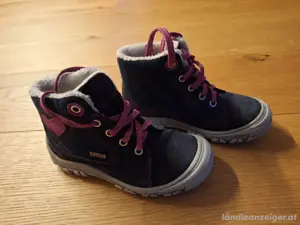 Winterschuhe Gr. 27