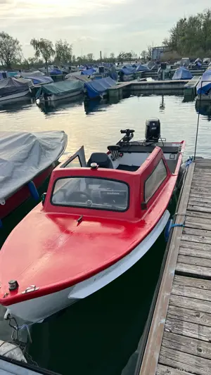 Motorboot Gondel Bild 2