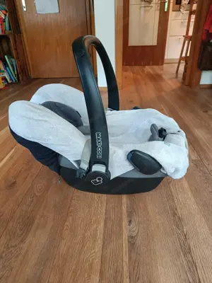 Maxi Cosi Pebble Babyschale Autokindersitz Bild 2