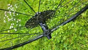 MTB Hinterrad komplett