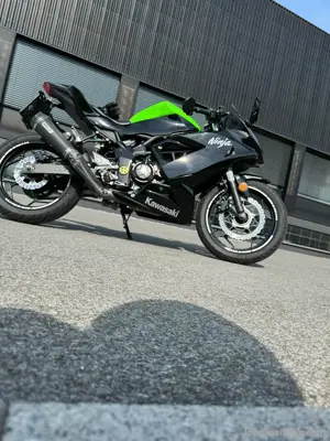 Kawasaki Ninja 125