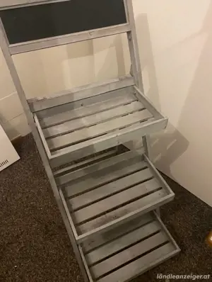 Klappregal Bild 2