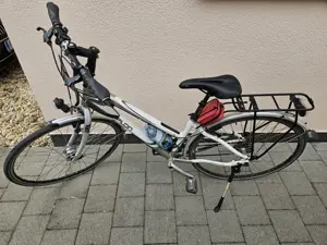 Damenfahrrad sehr guter Zustand, kaum gefahren