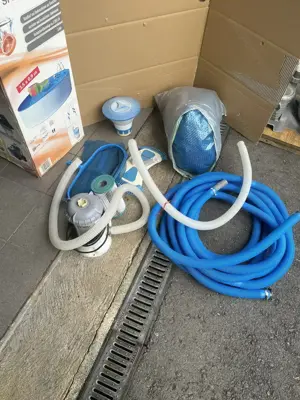 Poolzubehör Bild 2