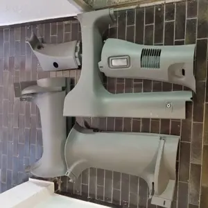 Verkleidung, Klimalüfter und Hutablage für Opel Vivaro 2.5 CDTI BJ 2006