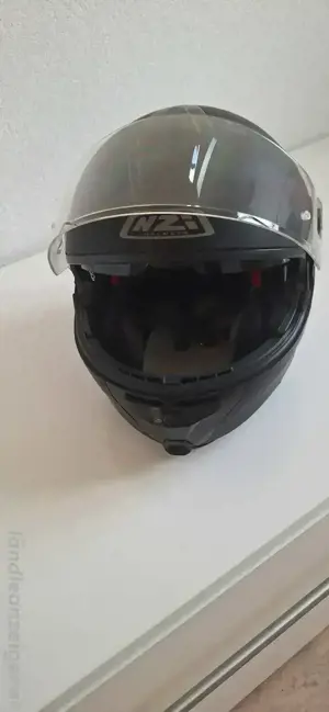 Motorradhelm  Bild 2