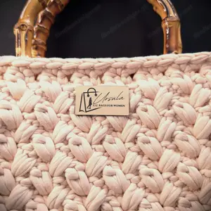 Tasche (gehäkelt) - Farbe: helle Sahne - 28x9x23cm - NEU Bild 8