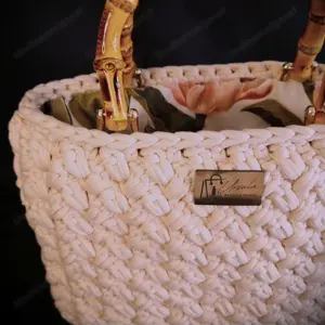 Tasche (gehäkelt) - Farbe: helle Sahne - 28x9x23cm - NEU Bild 5