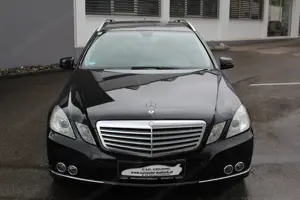 Mercedes Benz E300 T Elegancw BlueEfficiency CDI Aut. Bild 2