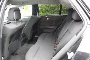 Mercedes Benz E300 T Elegancw BlueEfficiency CDI Aut. Bild 8