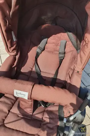 Teutonia Kinderwagen mit Schale Bremse und Sonnenschirm Bild 5