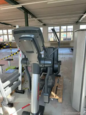 Life Fitness 95X Achieve Elliptical Cross-Trainer Bild 2