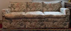 2 SOFAS - je 3 Sitzplätzen hochwertige Daunenpolster