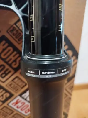 Rock Shox Yari 180mm Bild 4
