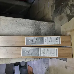 Laminat lt. Fotos zu verschenken 