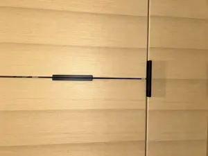 schwarze Griffe für Möbel Bild 2