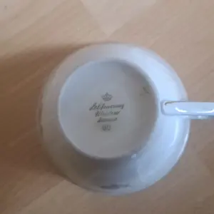 Sammlergeschirr ohne Beschäftigung  Bild 5
