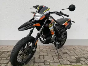 Derbi Senda DRD X-treme Supermoto - 2. Besitz, Bj. 04 2019, nur 9.661 km, TÜV 04 26 Bild 4