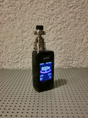 Vape - SMOK X-Priv    Voopoo Drag