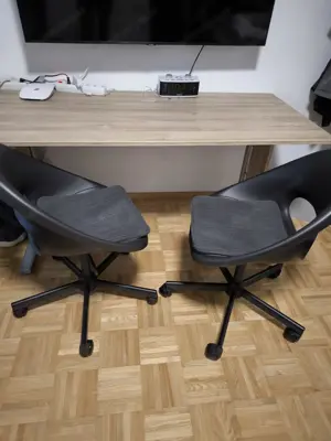 Schreibtisch mit 2 Stühlen  Bild 6