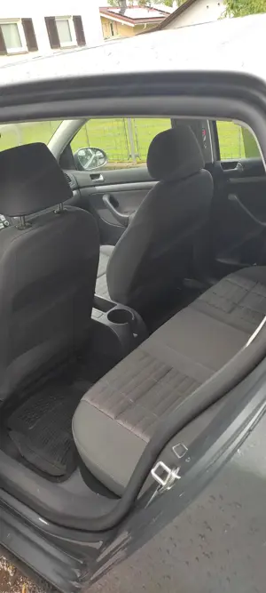 VW Golf 5 Benzin  Bild 5