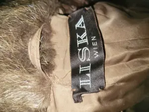 Liska Mantel 