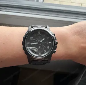 Herren Uhr Fossil schwarz