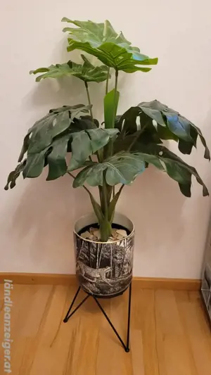 Große Monstera Kunstpflanze mit Topf 