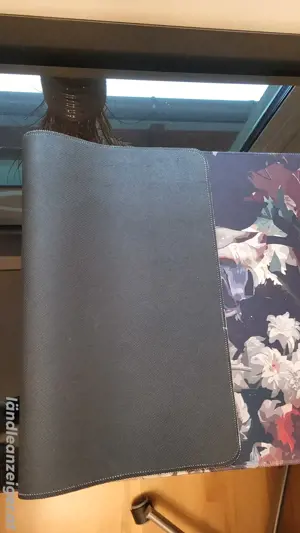 2 große Schreibtischunterlagen Mousepads Bild 4