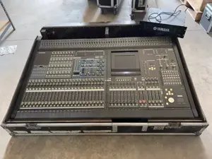 Yamaha PM5D Digitales Mischpult Bild 2