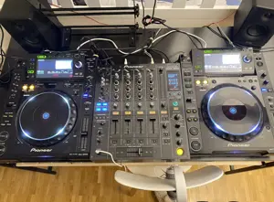 Djm 800 Pioneer+ 2x DDJ 2000 + Djm 250 km2 Bild 2
