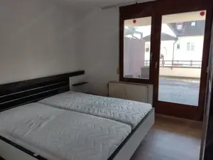 2-Zimmerwohnung mit großer Terrasse zu vermieten
