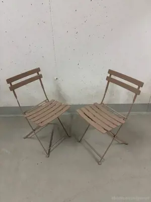 Balkonstühle zu verschenken 